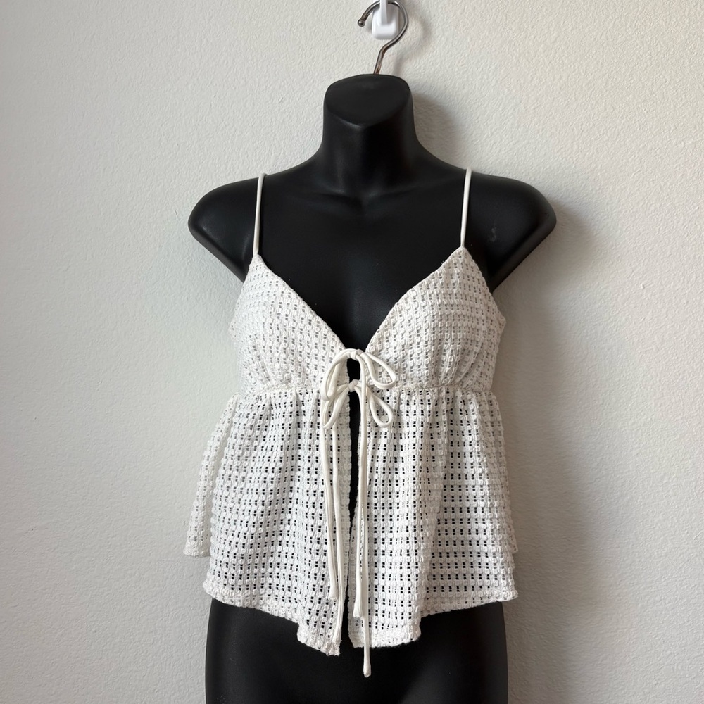 Mixed Threads White Boho Fairy Crochet Lace Tie Front Crop Cami size Medium